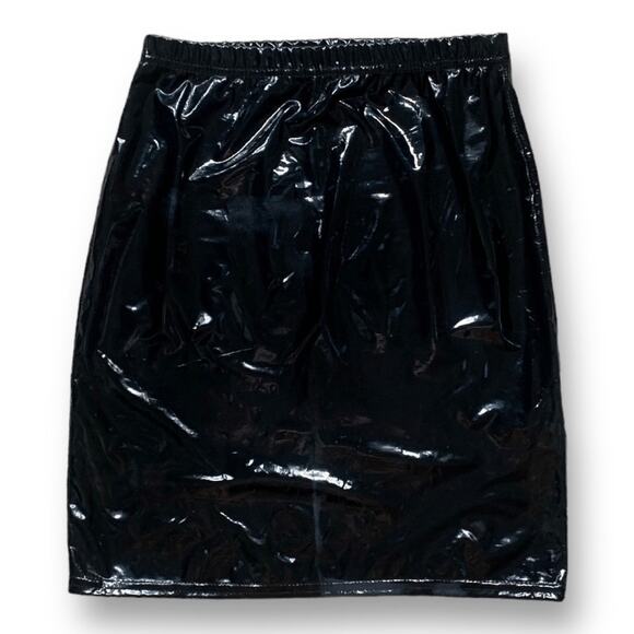 PrettyLittleThing Black Patent Vinyl Pencil Mini Skirt Size 4 Elastic Waistband - Picture 2 of 8